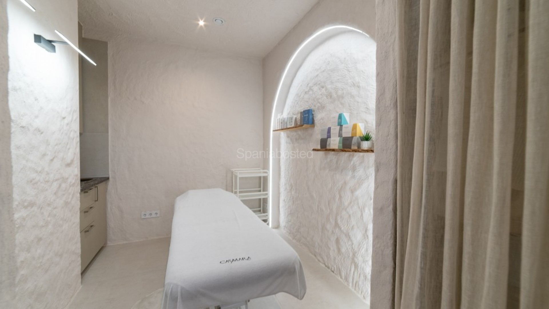 Resale - Business -
Alicante - Center