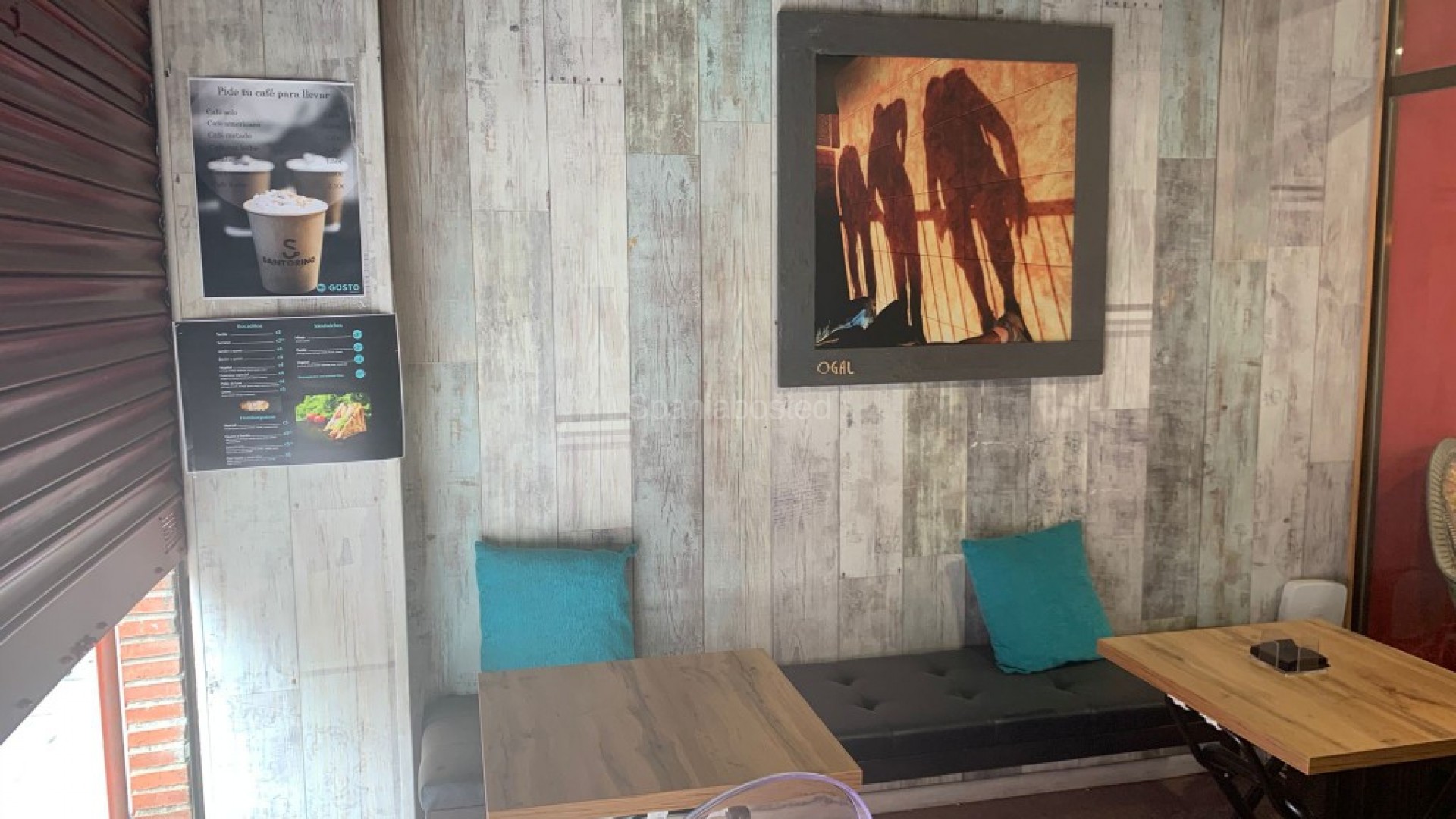 Resale - Commercial -
Alicante