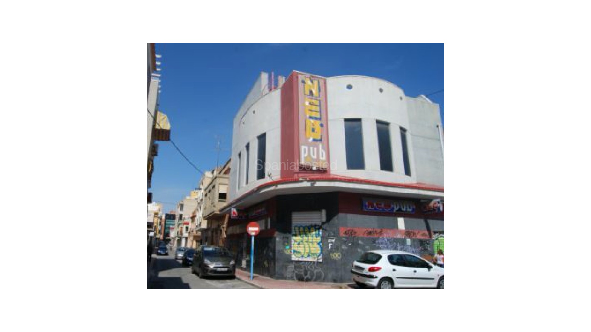 Resale - Commercial -
Torrevieja