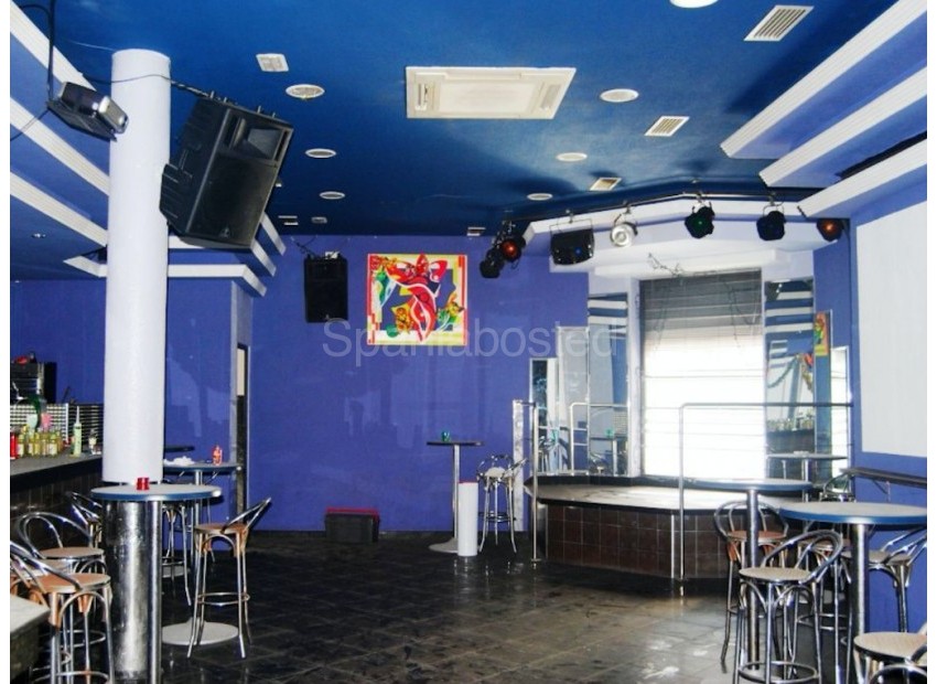 Resale - Commercial -
Torrevieja