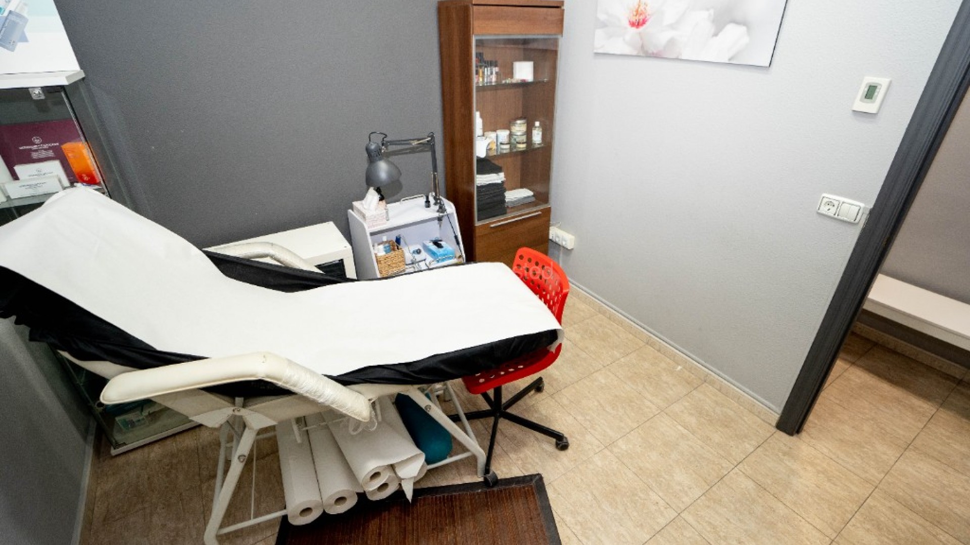 Resale - Commercial -
Torrevieja