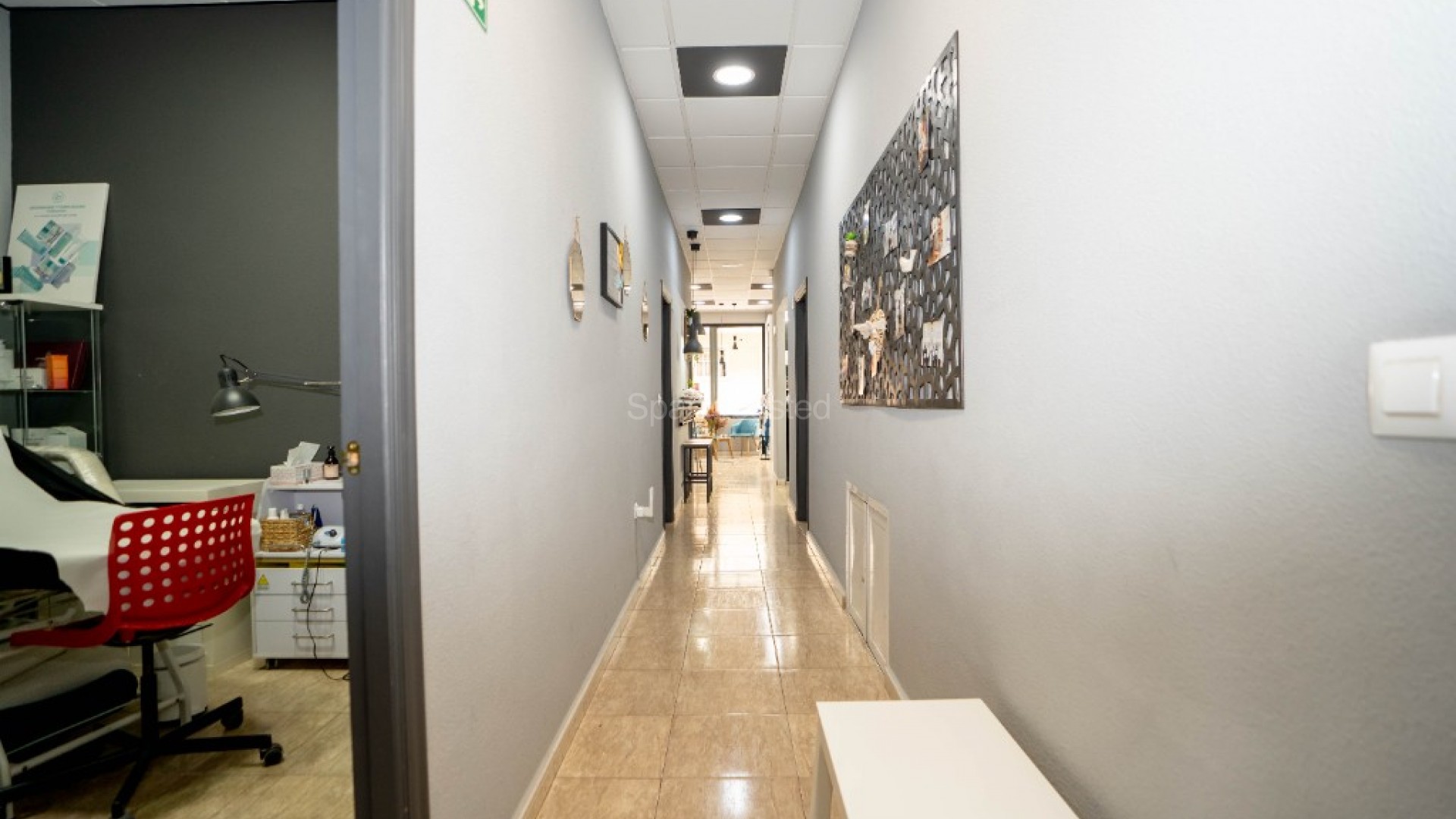 Resale - Commercial -
Torrevieja