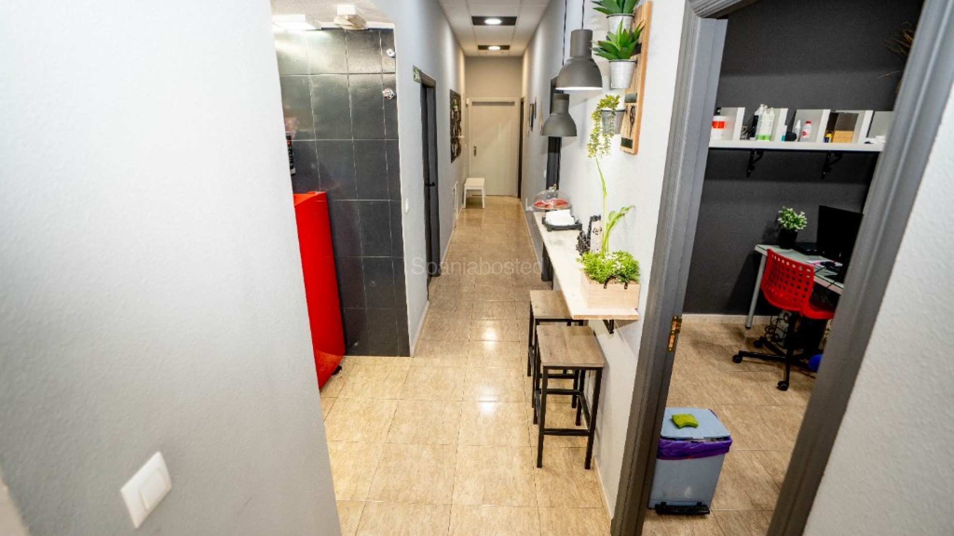 Resale - Commercial -
Torrevieja