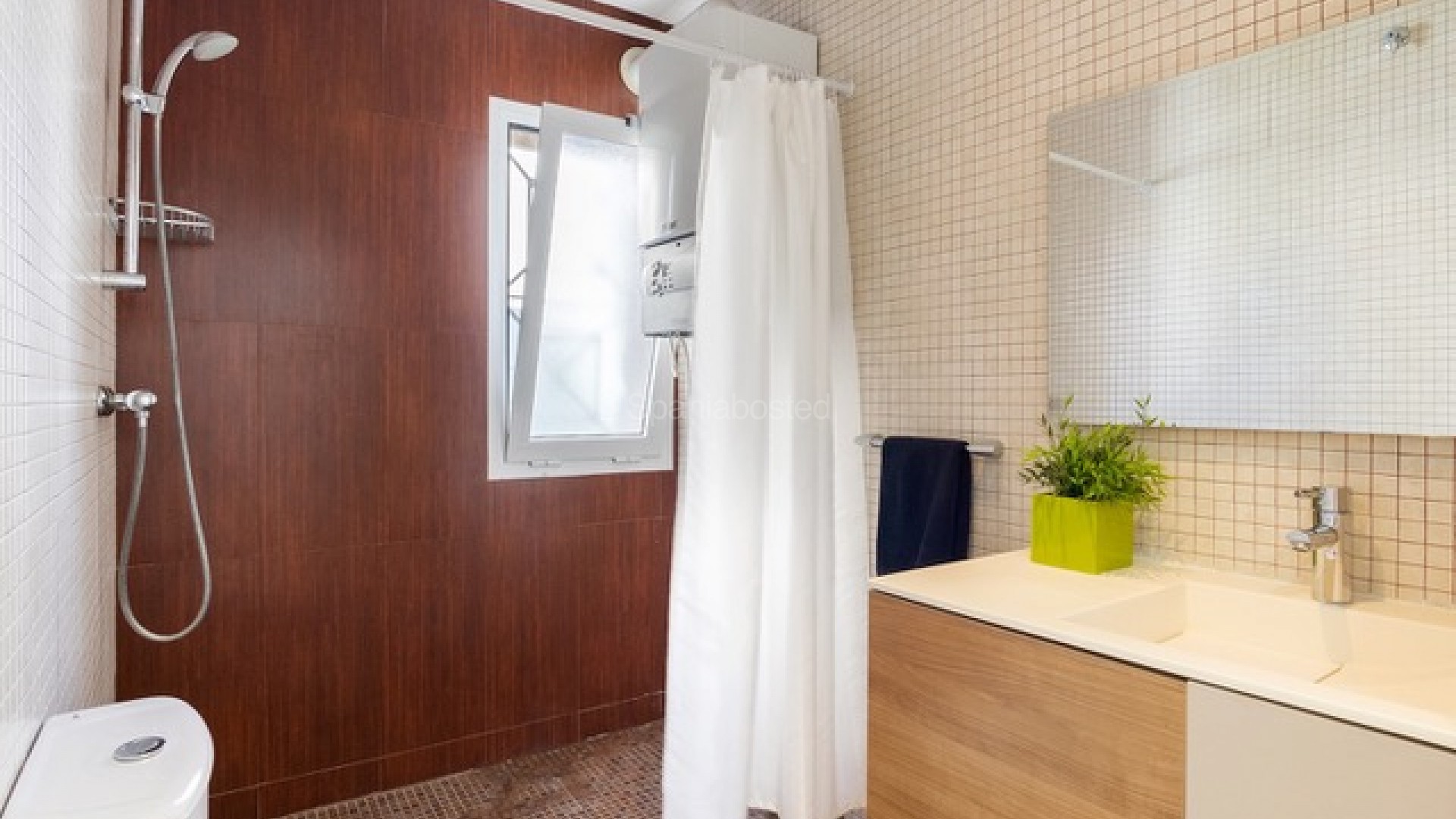 Resale - Commercial -
Torrevieja