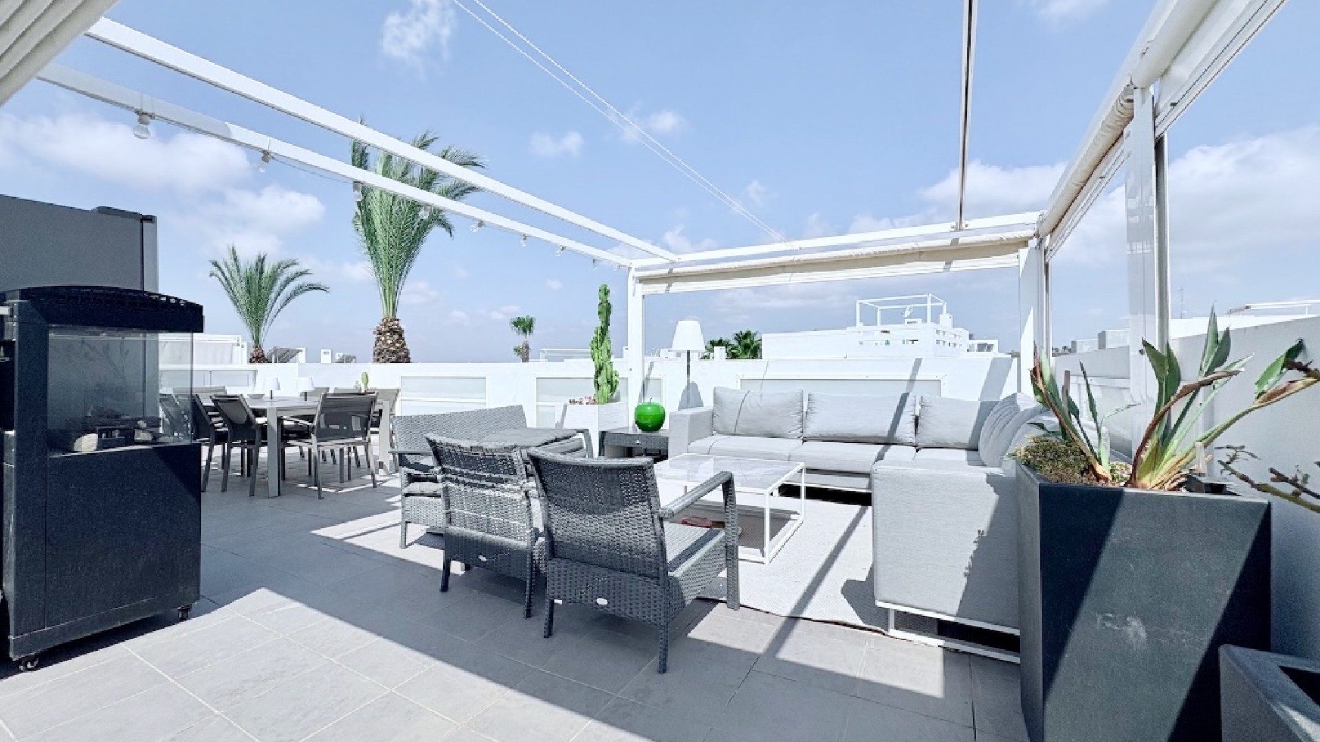 Resale - Duplex apartment -
Las Ramblas