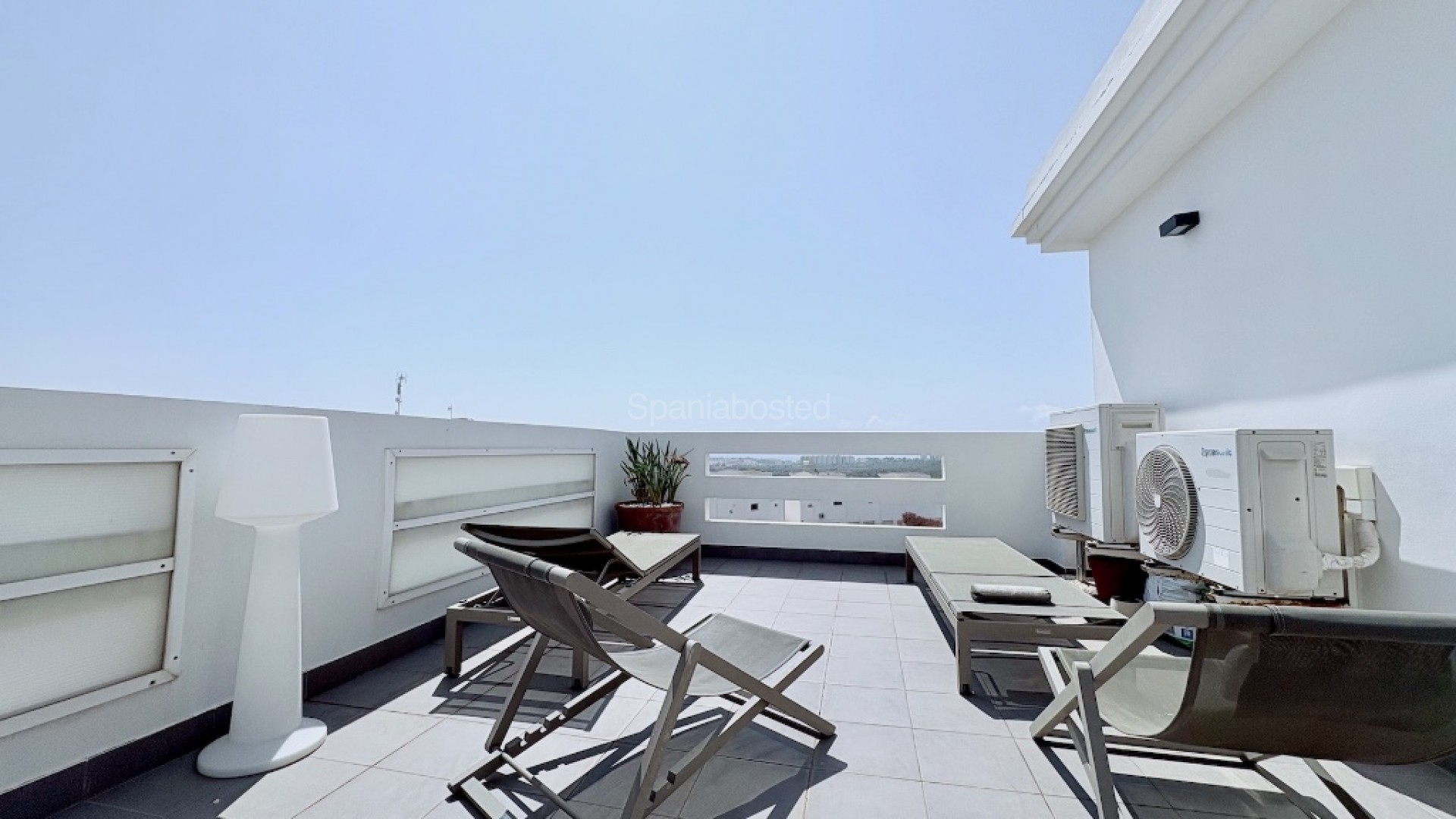 Resale - Duplex apartment -
Las Ramblas