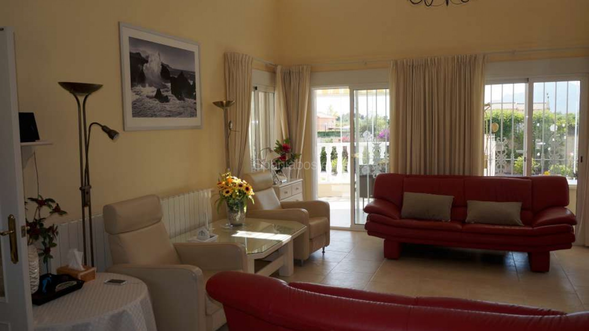 Resale - Finca Country Property -
Catral