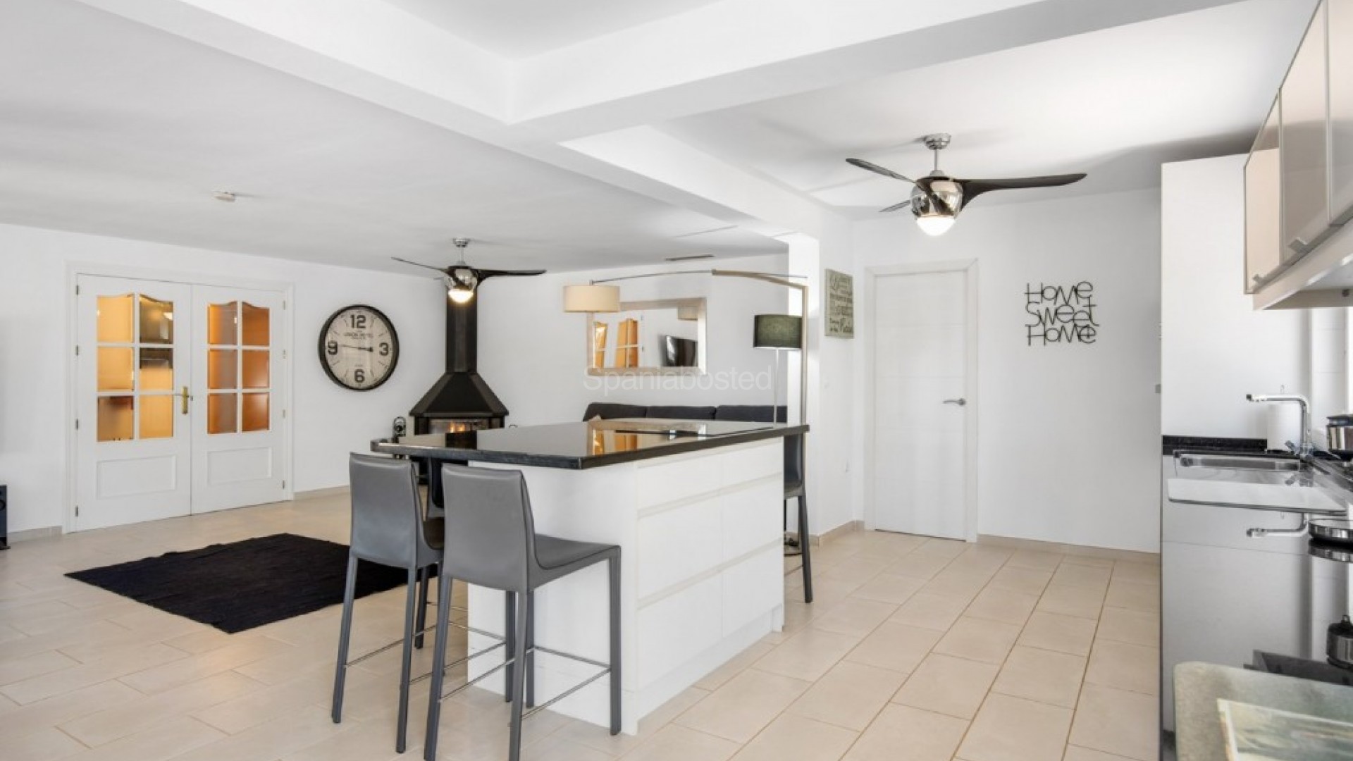 Resale - Finca Country Property -
Catral