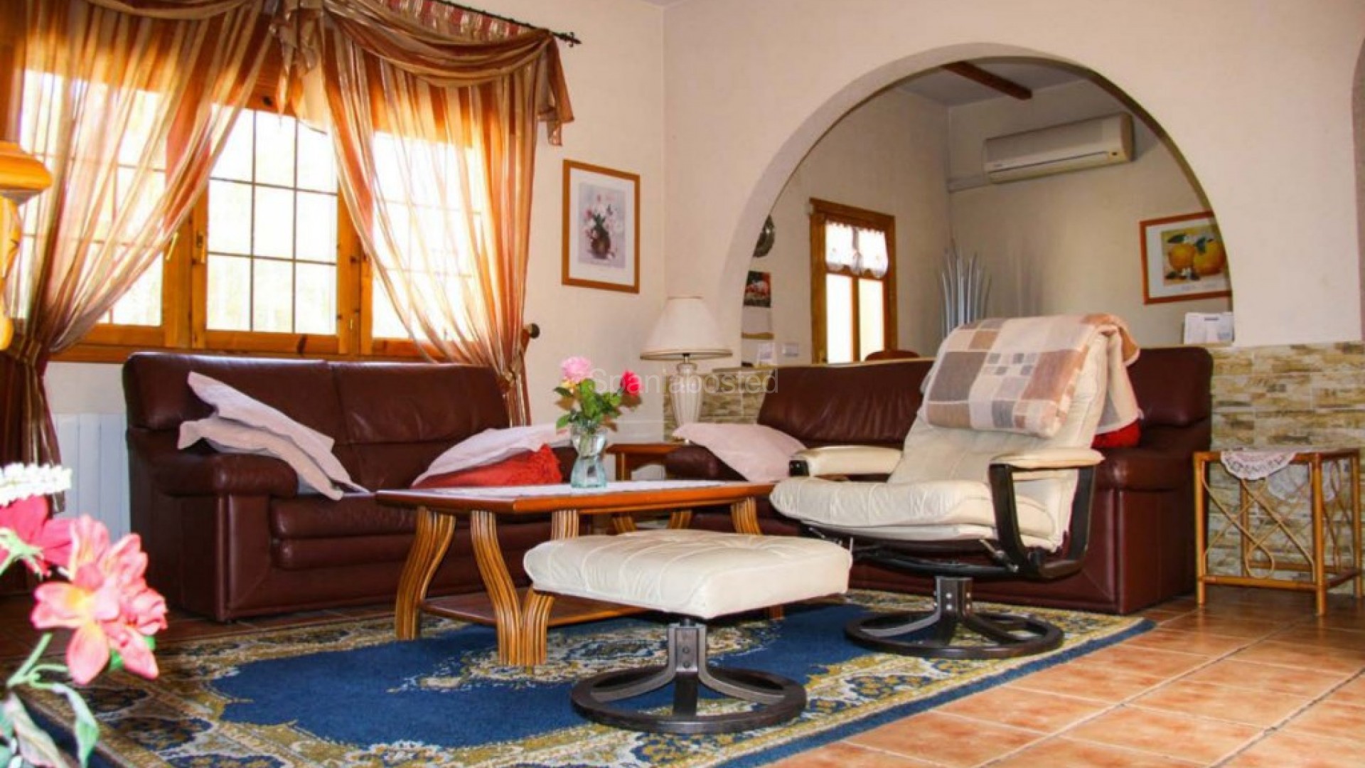 Resale - Finca Country Property -
Daya Vieja