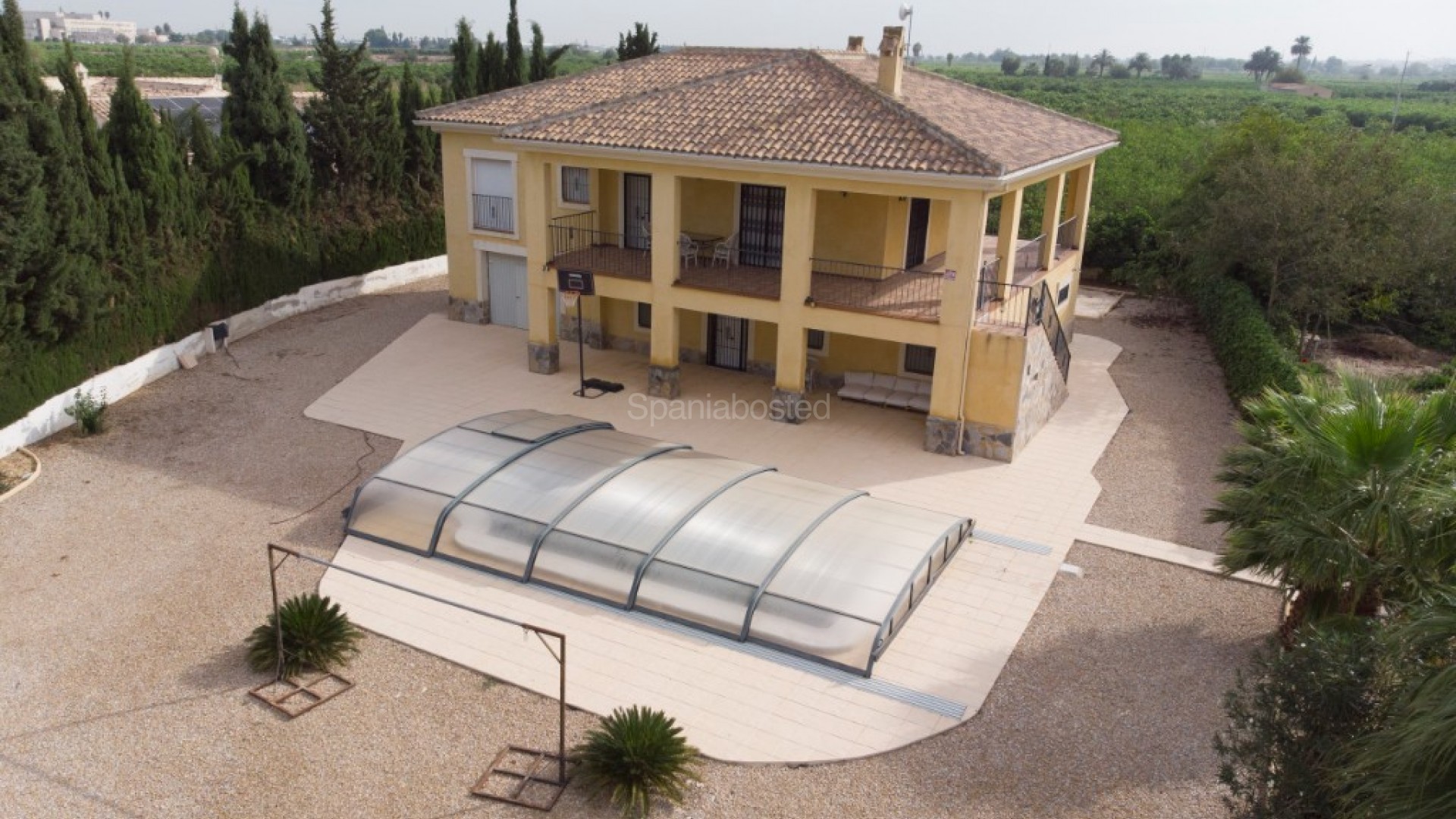 Resale - Finca Country Property -
Orihuela