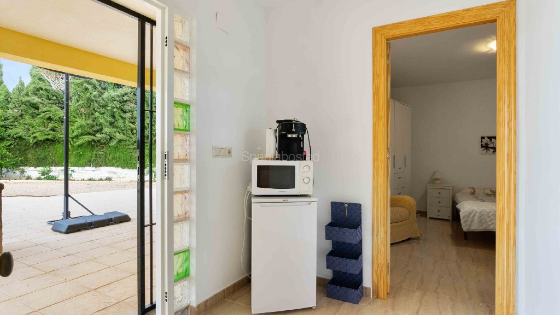 Resale - Finca Country Property -
Orihuela