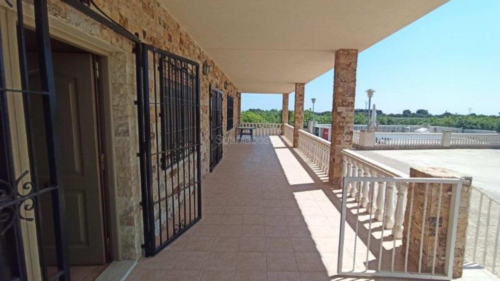 Resale - Finca Country Property -
San Miguel de Salinas