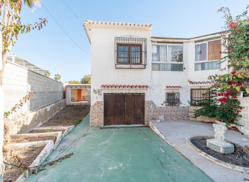 Resale - Pareado -
Orihuela Costa - Punta Prima