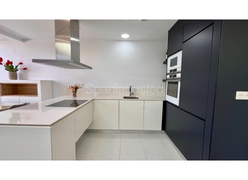 Resale - Semi - Detached Villa -
Los Dolses