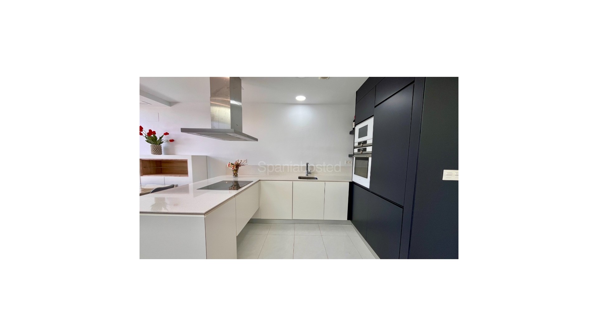 Resale - Semi - Detached Villa -
Los Dolses