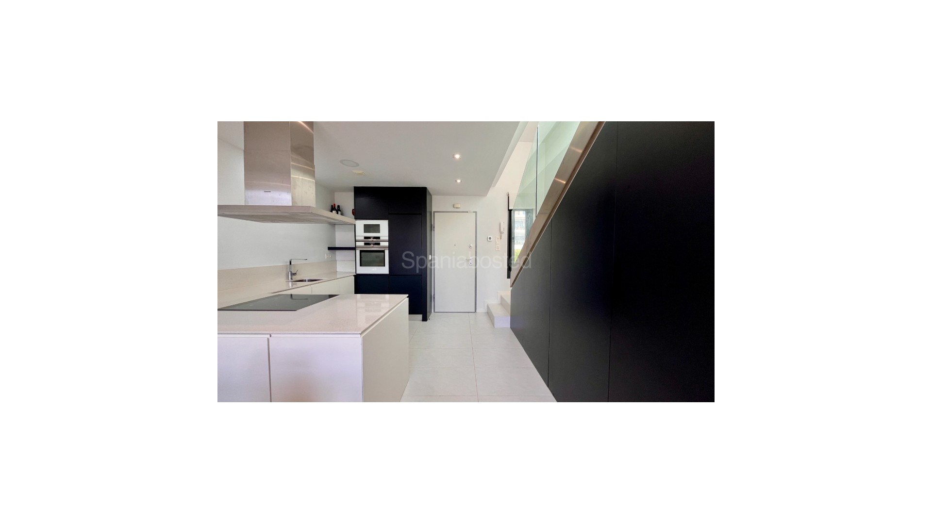 Resale - Semi - Detached Villa -
Los Dolses