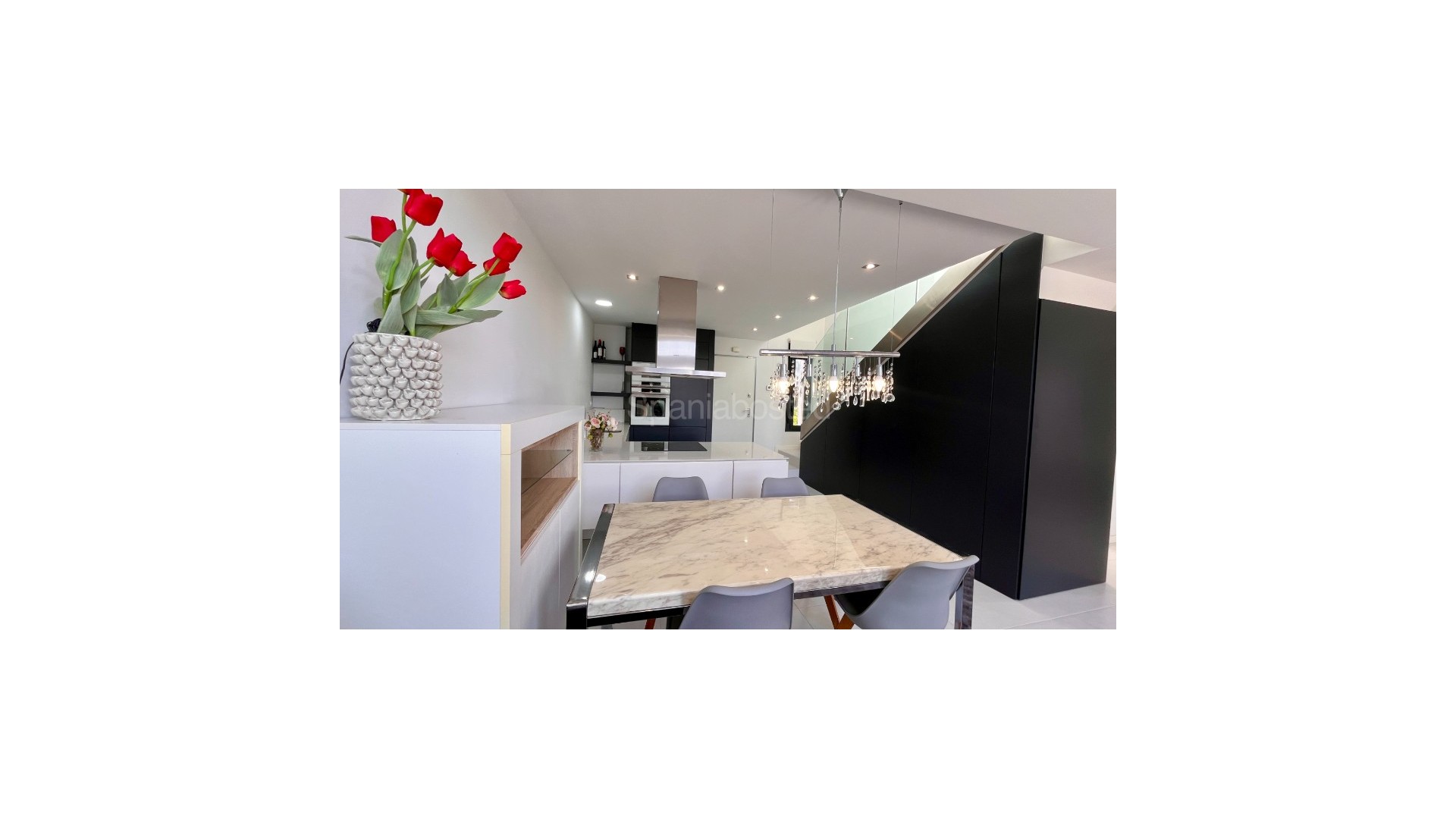 Resale - Semi - Detached Villa -
Los Dolses