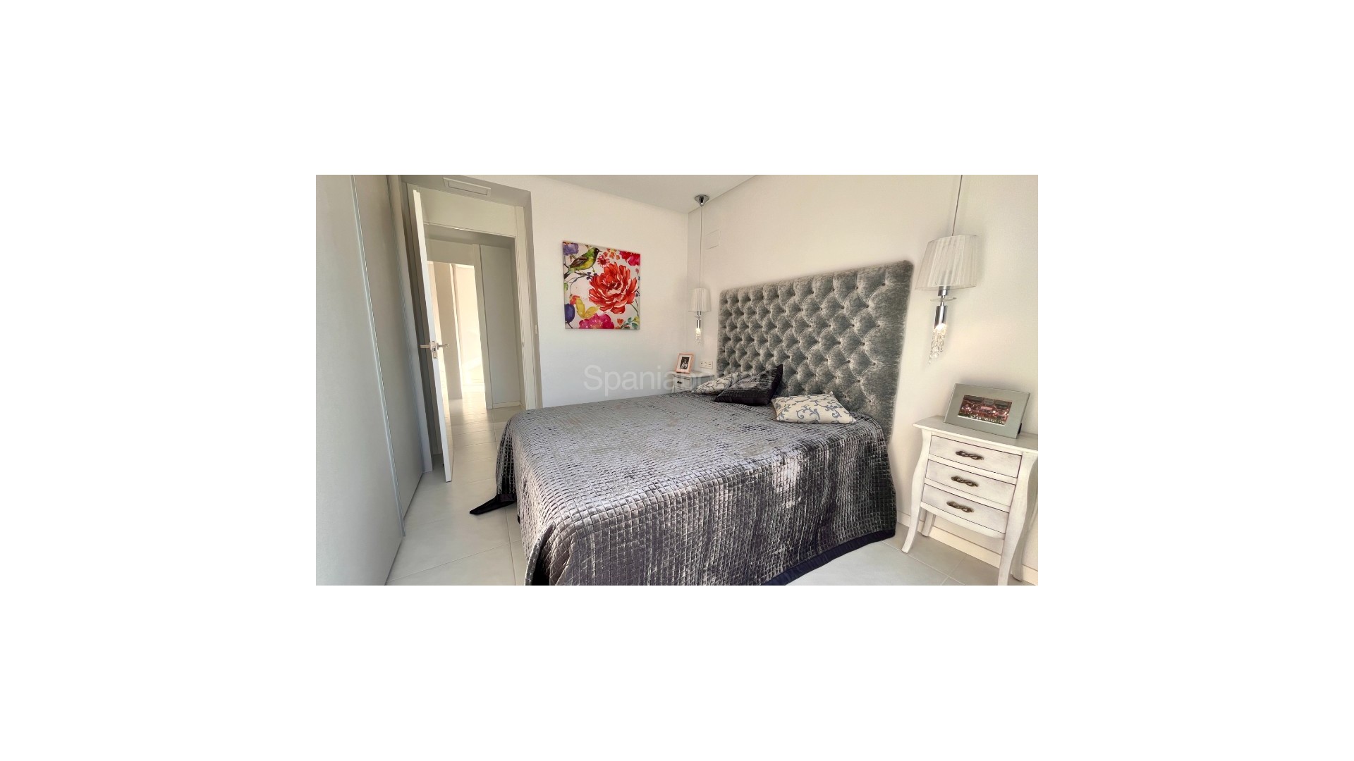 Resale - Semi - Detached Villa -
Los Dolses