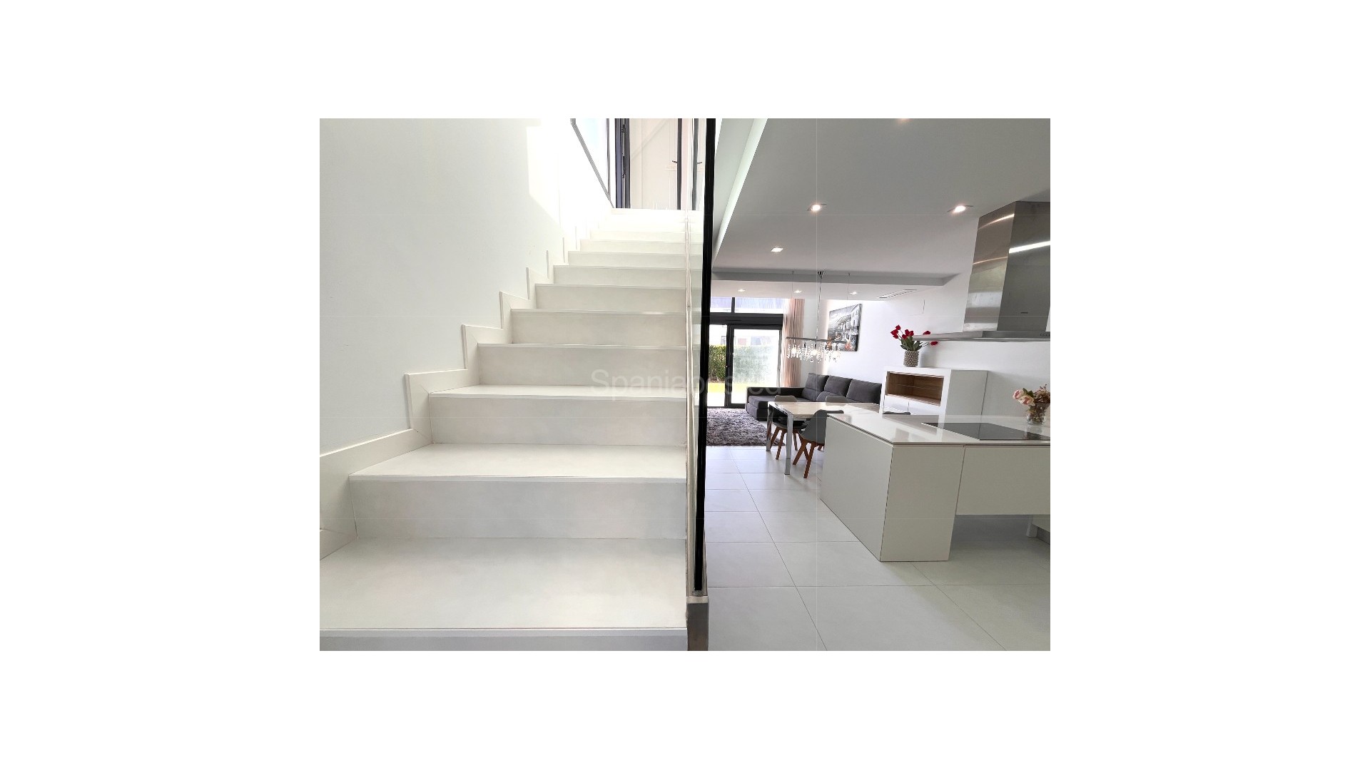 Resale - Semi - Detached Villa -
Los Dolses