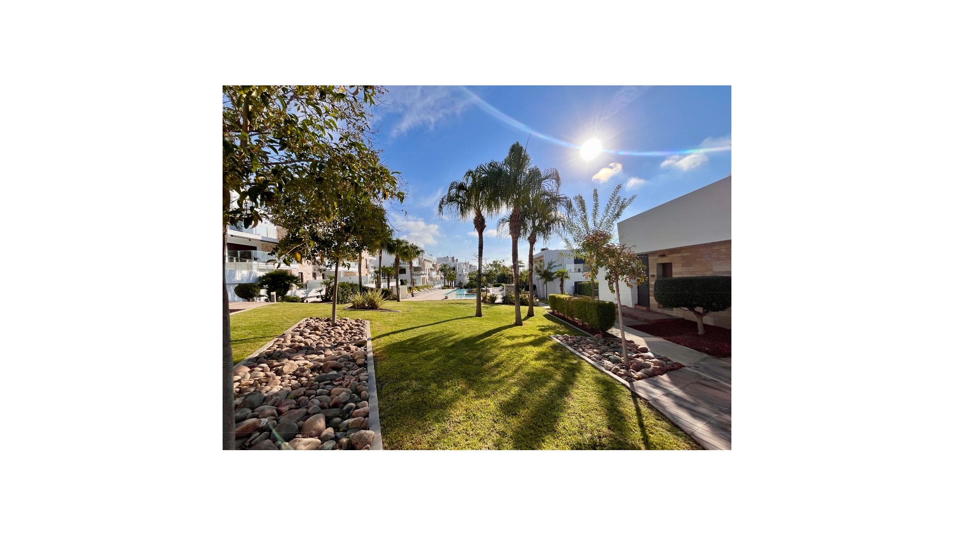 Resale - Semi - Detached Villa -
Los Dolses