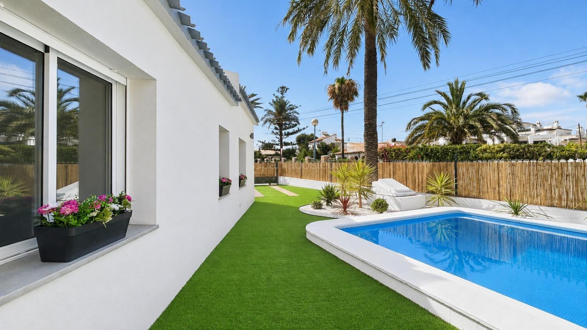 Resale - Semi -
Orihuela Costa - Punta Prima