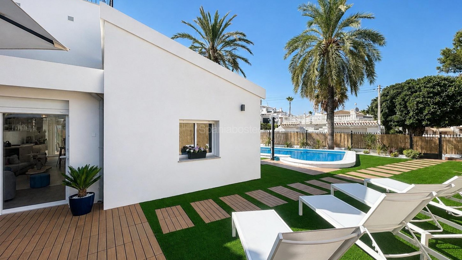 Resale - Semi -
Orihuela Costa - Punta Prima