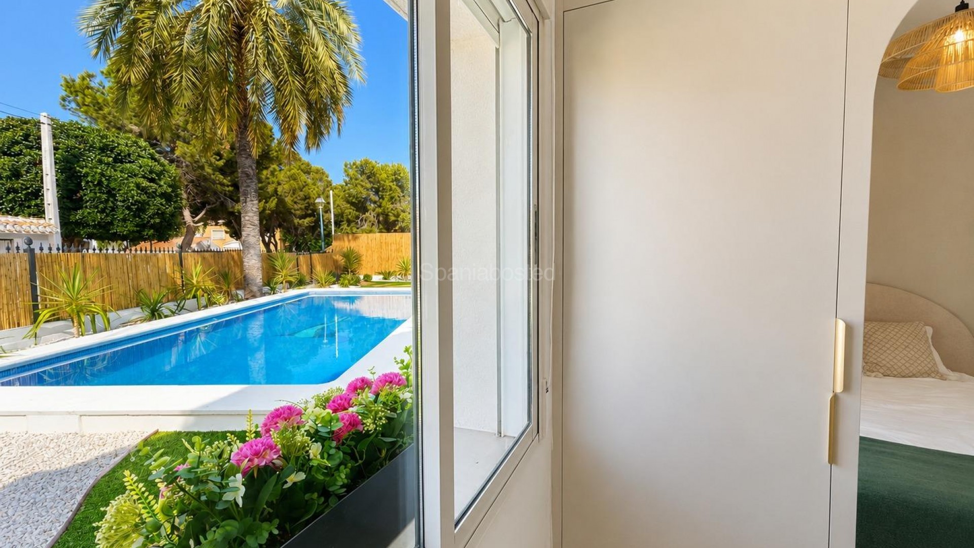 Resale - Semi -
Orihuela Costa - Punta Prima