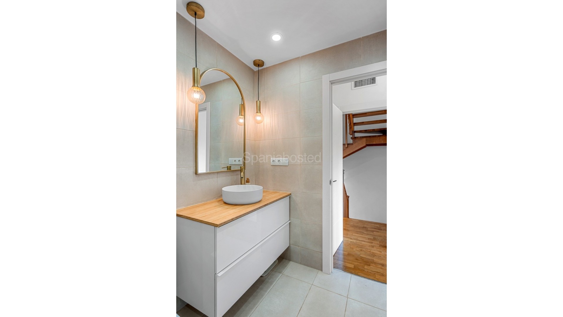 Resale - Townhouse -
Alicante - Playa San Juan