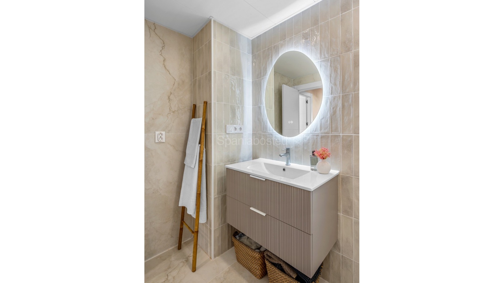 Resale - Townhouse -
Alicante - Playa San Juan