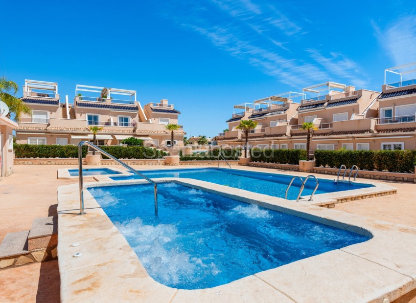 Resale - Townhouse -
Cabo Roig - Lomas de Cabo Roig