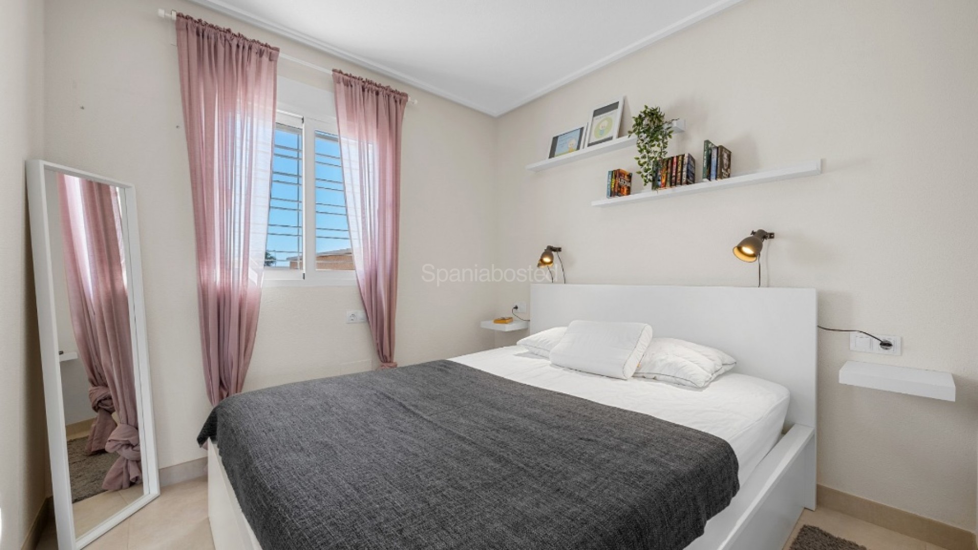 Resale - Townhouse -
Cabo Roig - Lomas de Cabo Roig