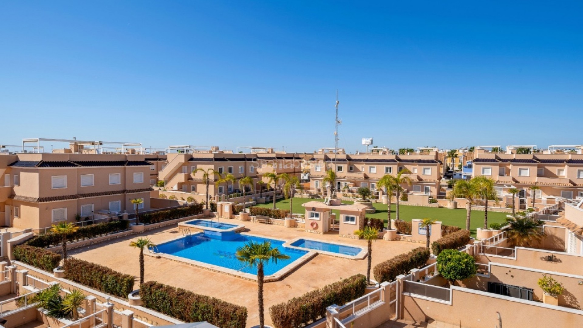 Resale - Townhouse -
Cabo Roig - Lomas de Cabo Roig