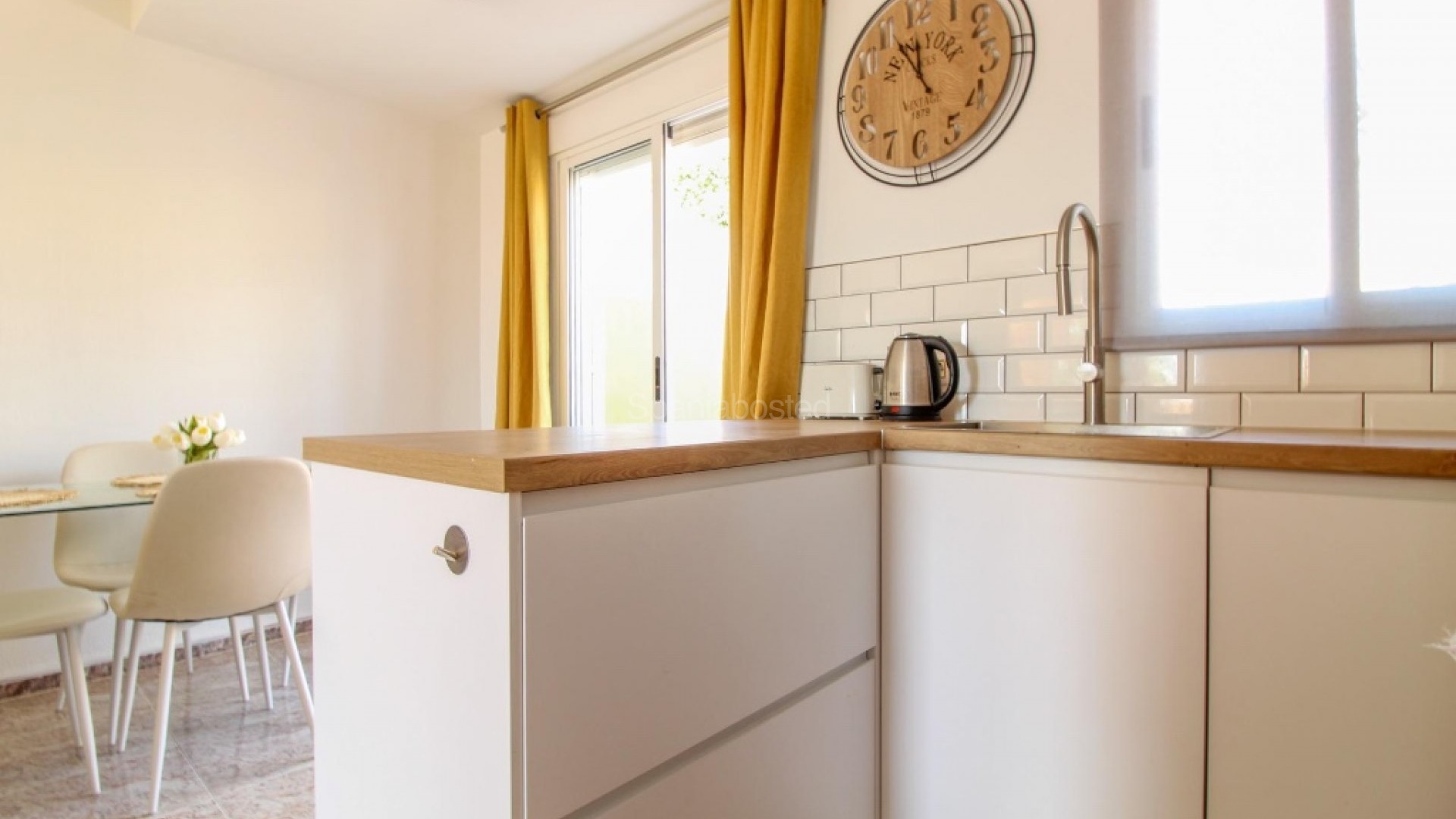 Resale - Townhouse -
Cabo Roig