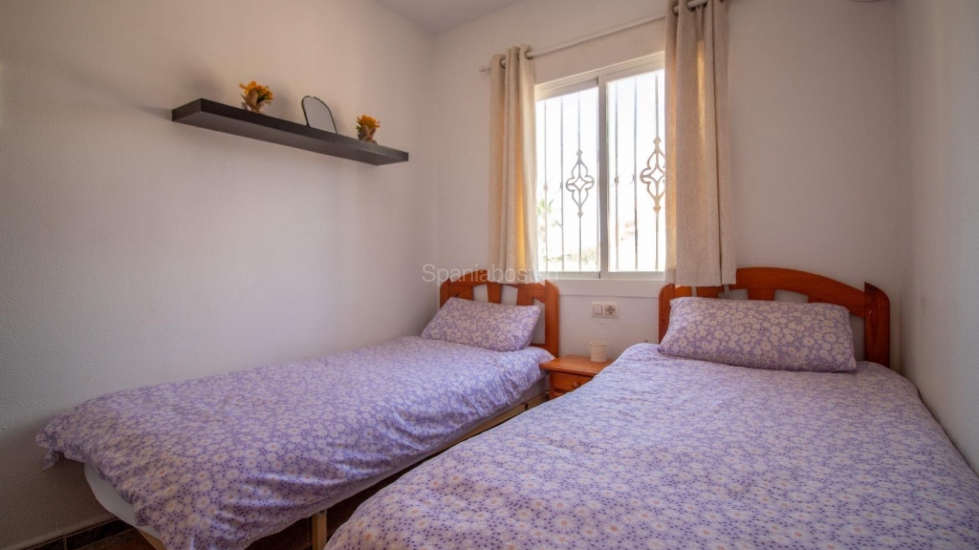 Resale - Townhouse -
Cabo Roig