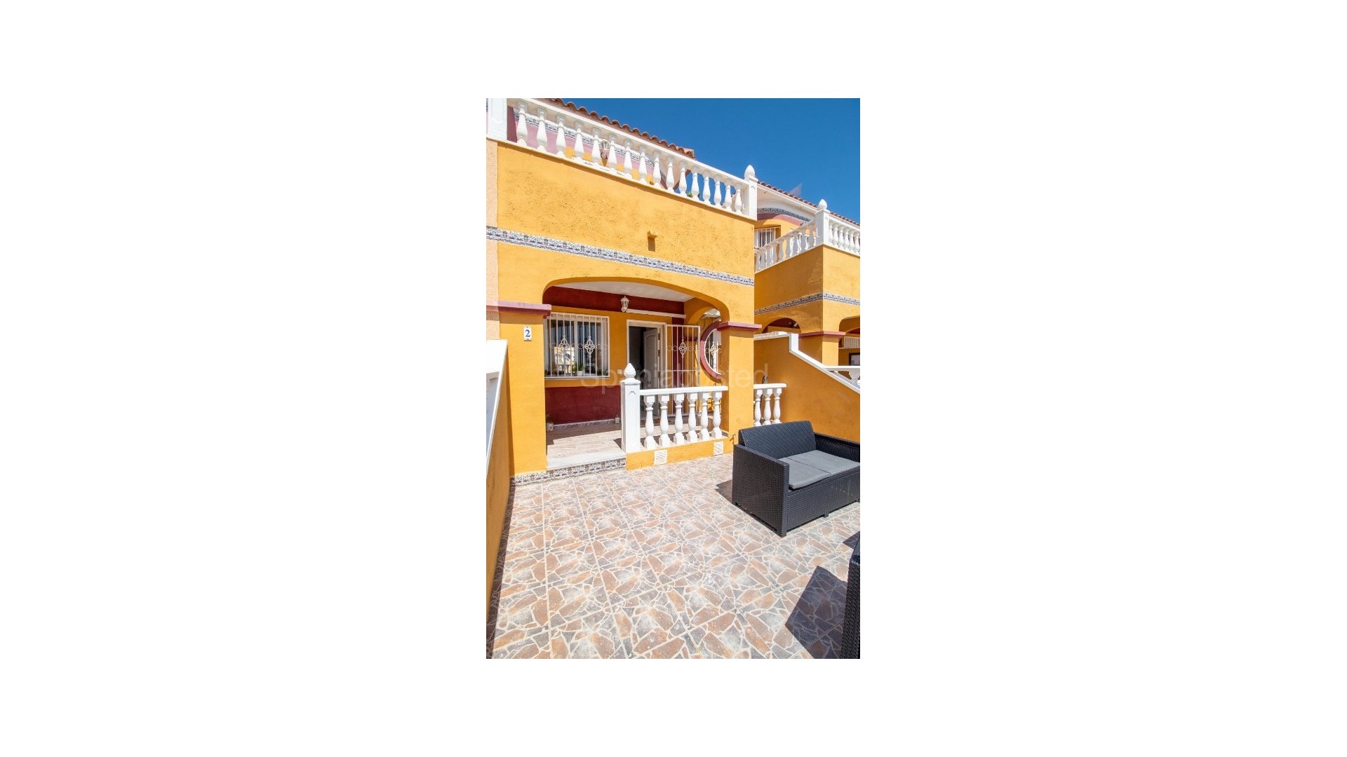 Resale - Townhouse -
Cabo Roig