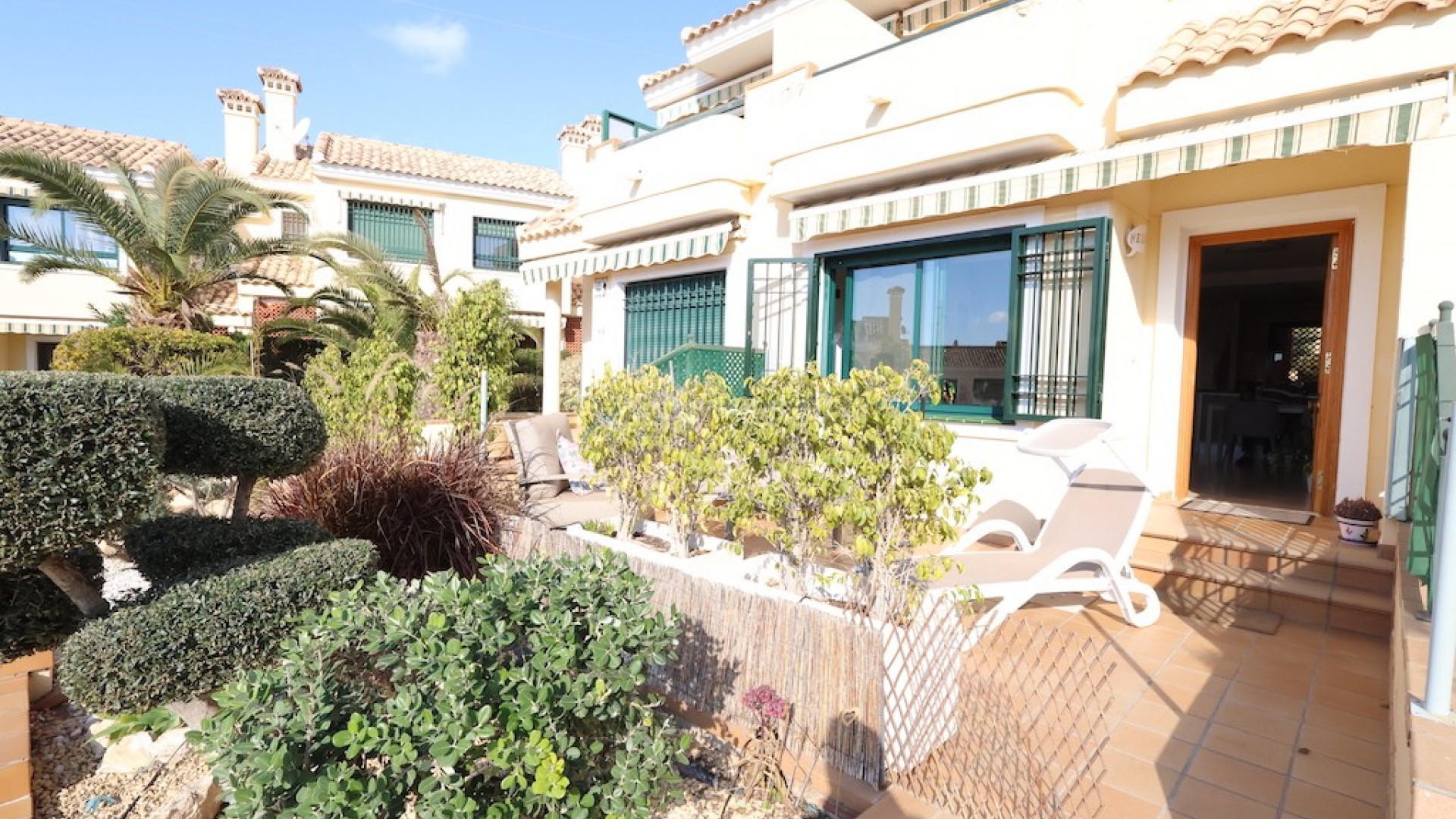 Resale - Townhouse -
Campoamor