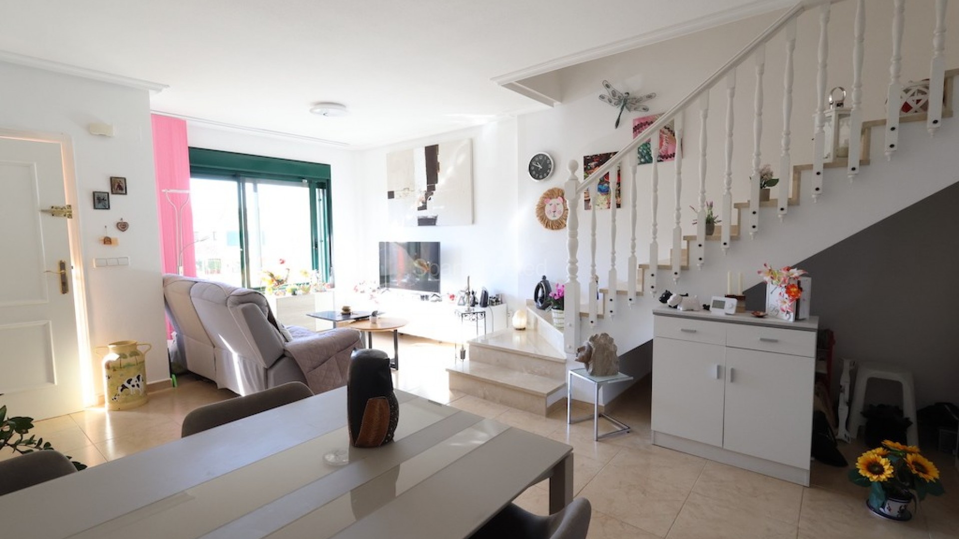 Resale - Townhouse -
Campoamor