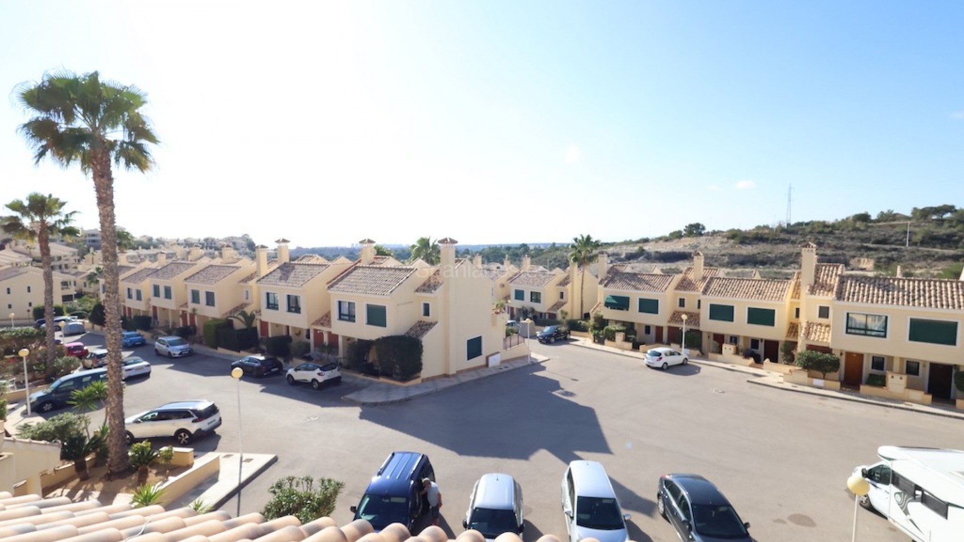 Resale - Townhouse -
Campoamor