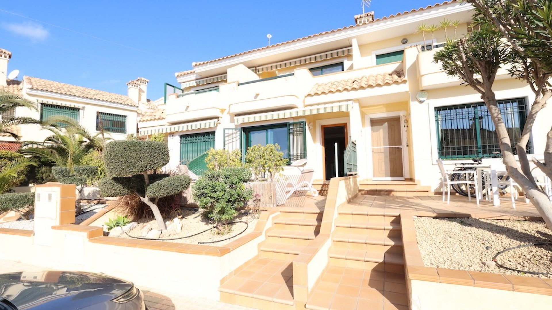 Resale - Townhouse -
Campoamor