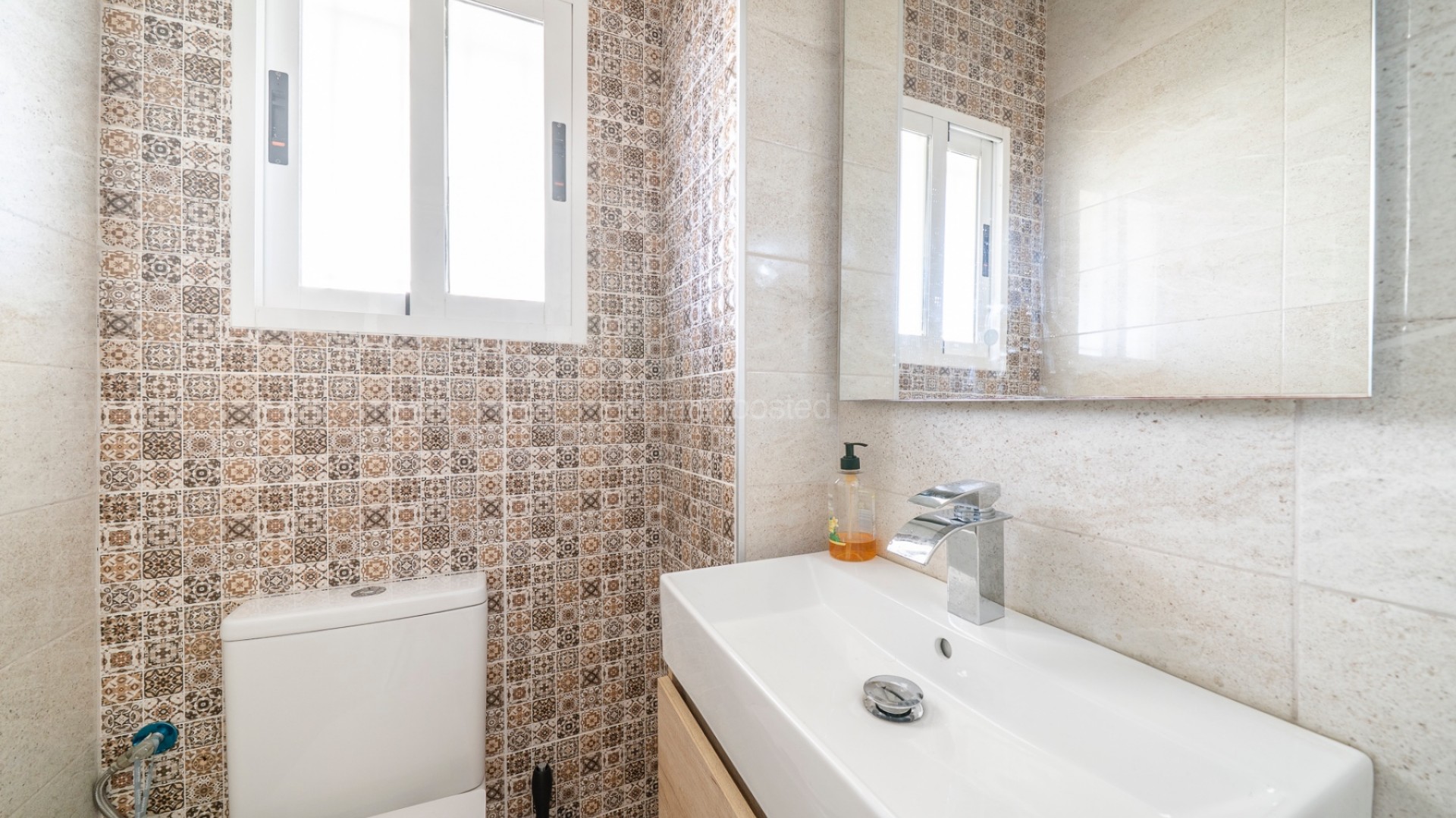 Resale - Townhouse -
Guardamar del Segura