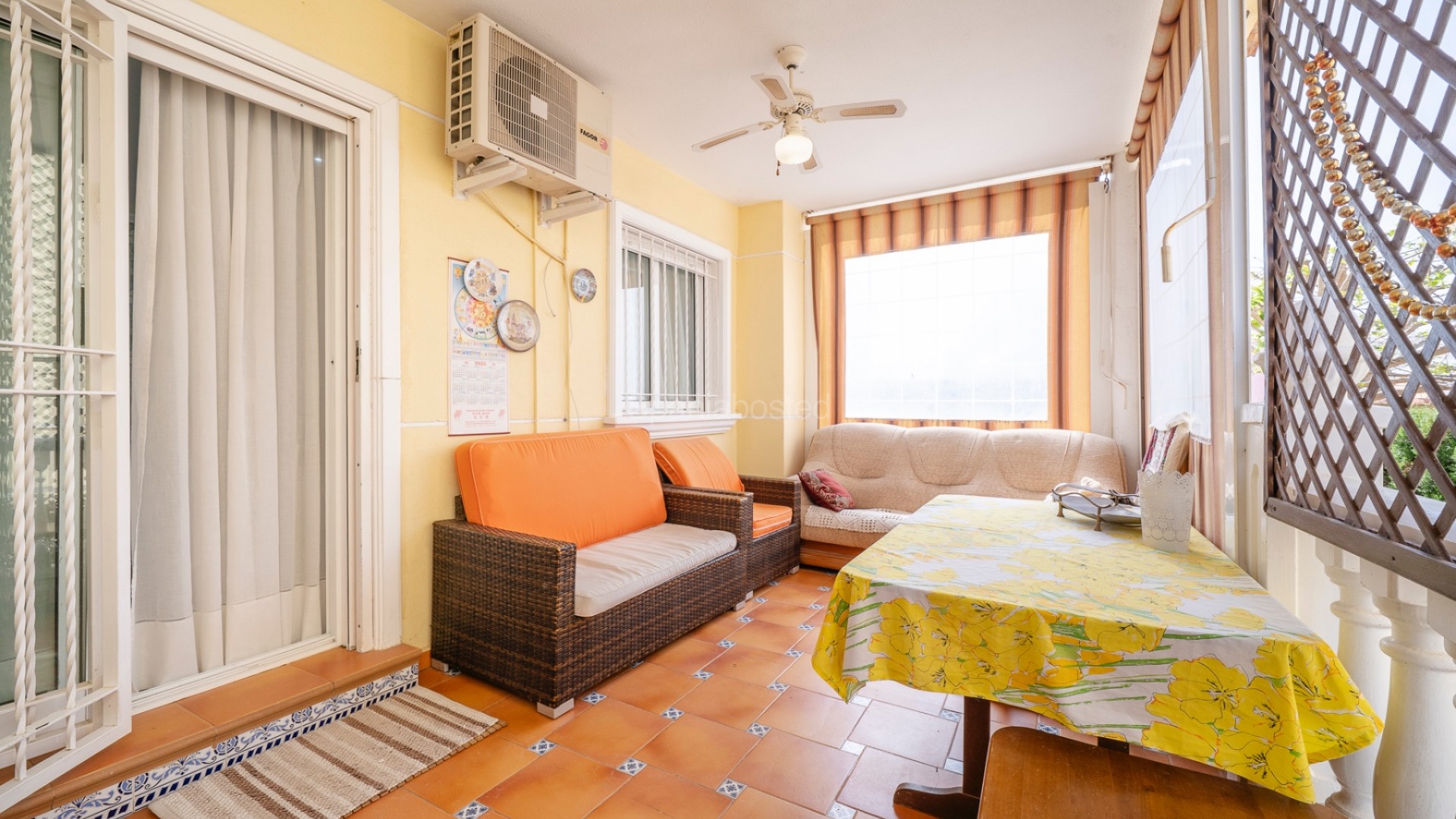 Resale - Townhouse -
Guardamar del Segura