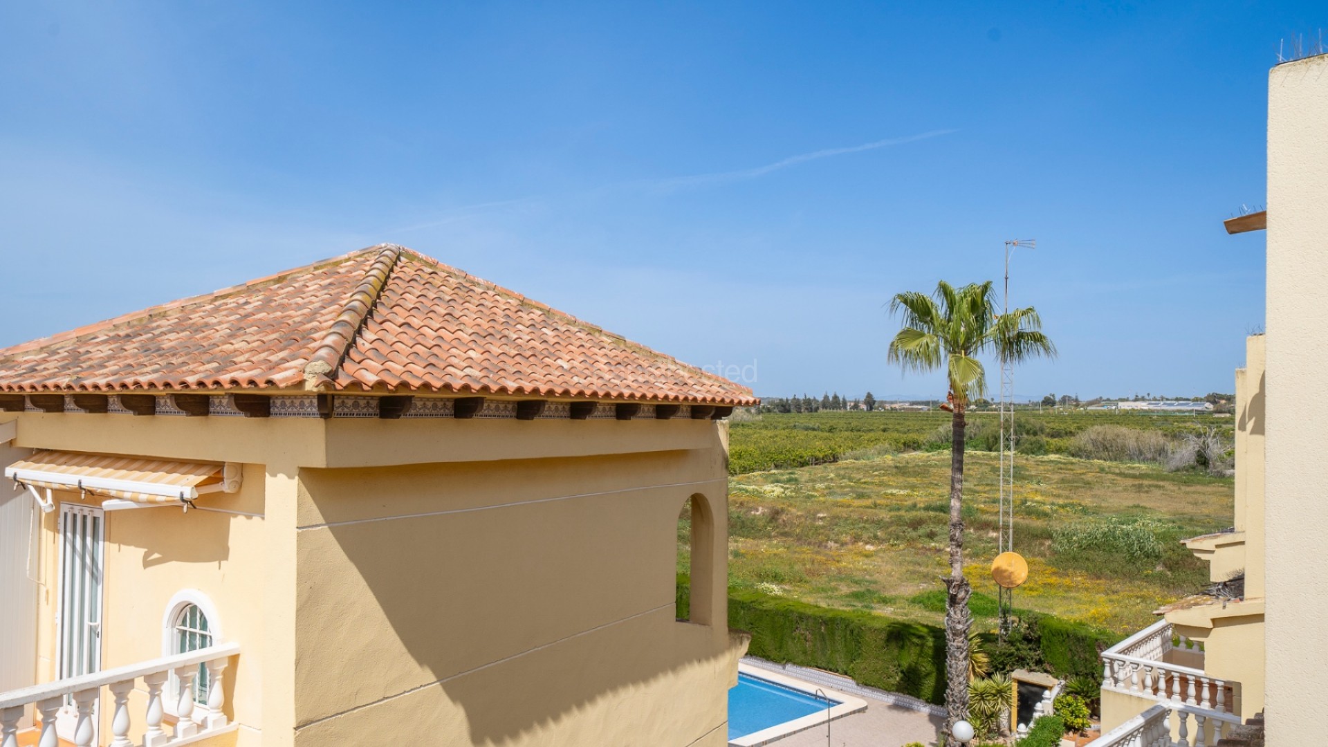 Resale - Townhouse -
Guardamar del Segura