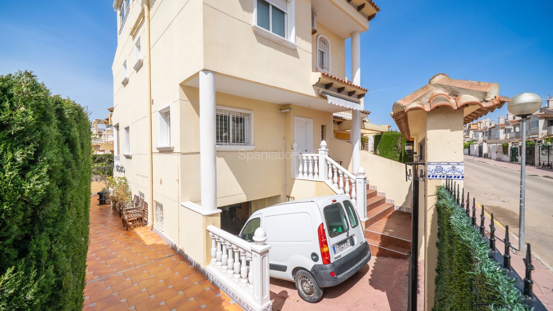 Resale - Townhouse -
Guardamar del Segura