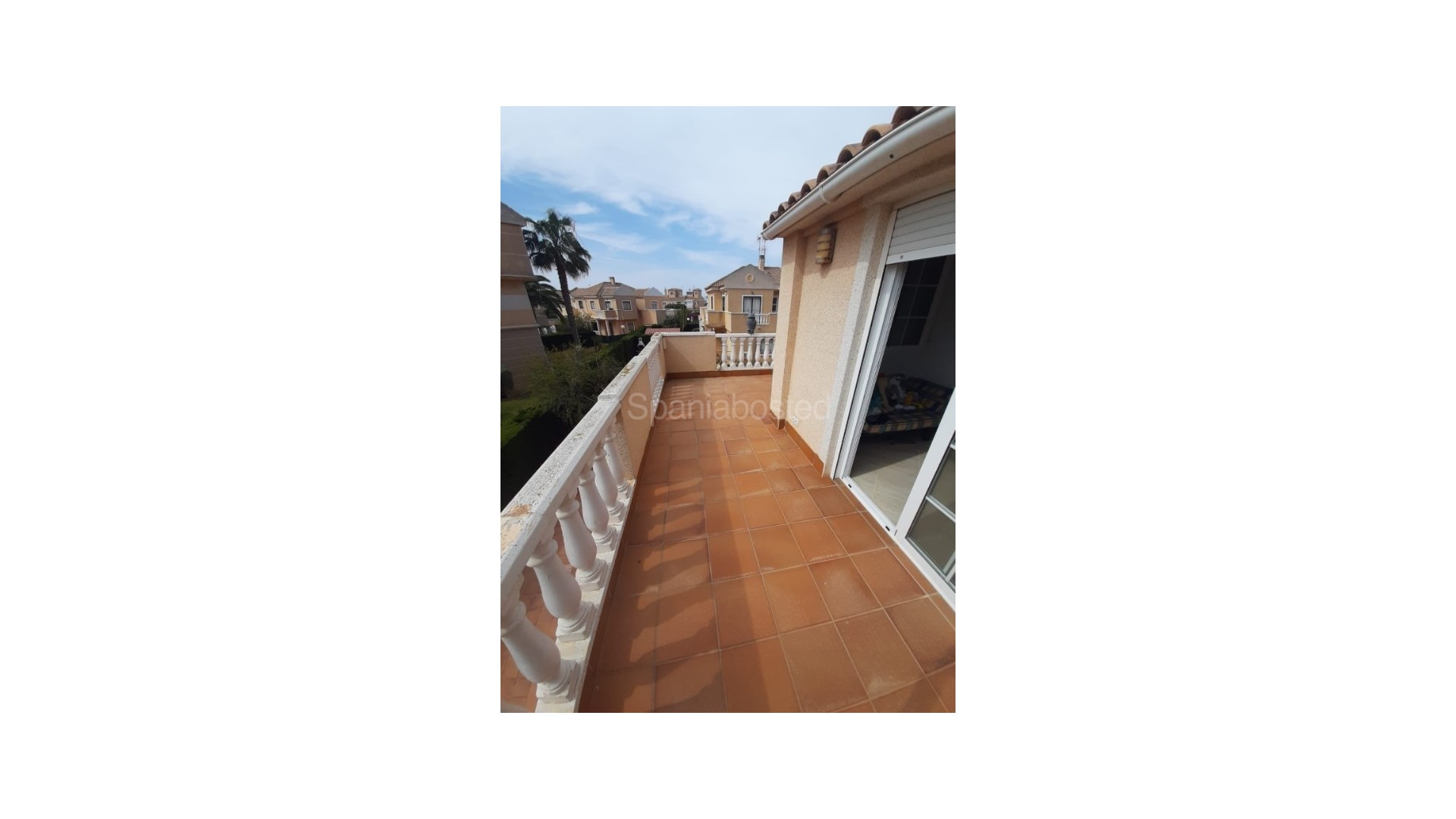 Resale - Townhouse -
La Mata