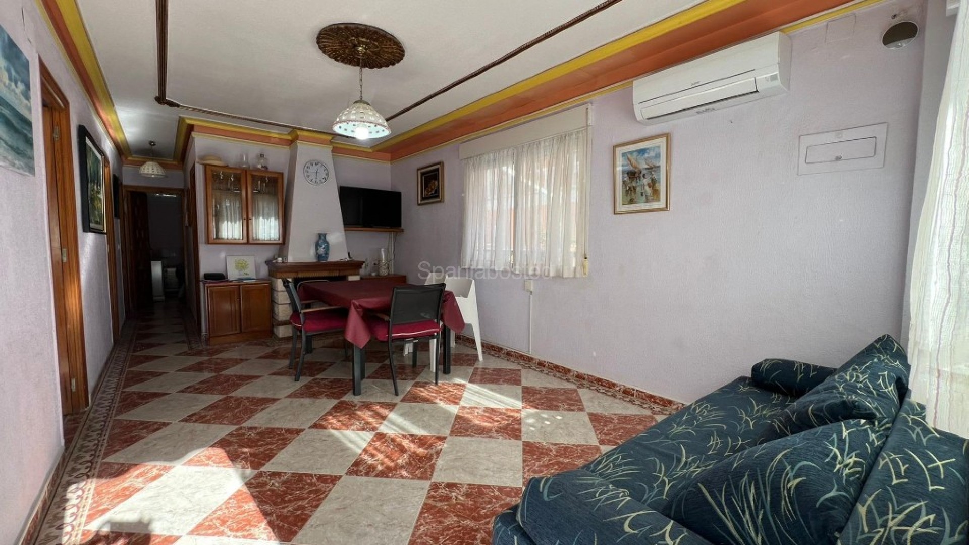 Resale - Townhouse -
La Mata