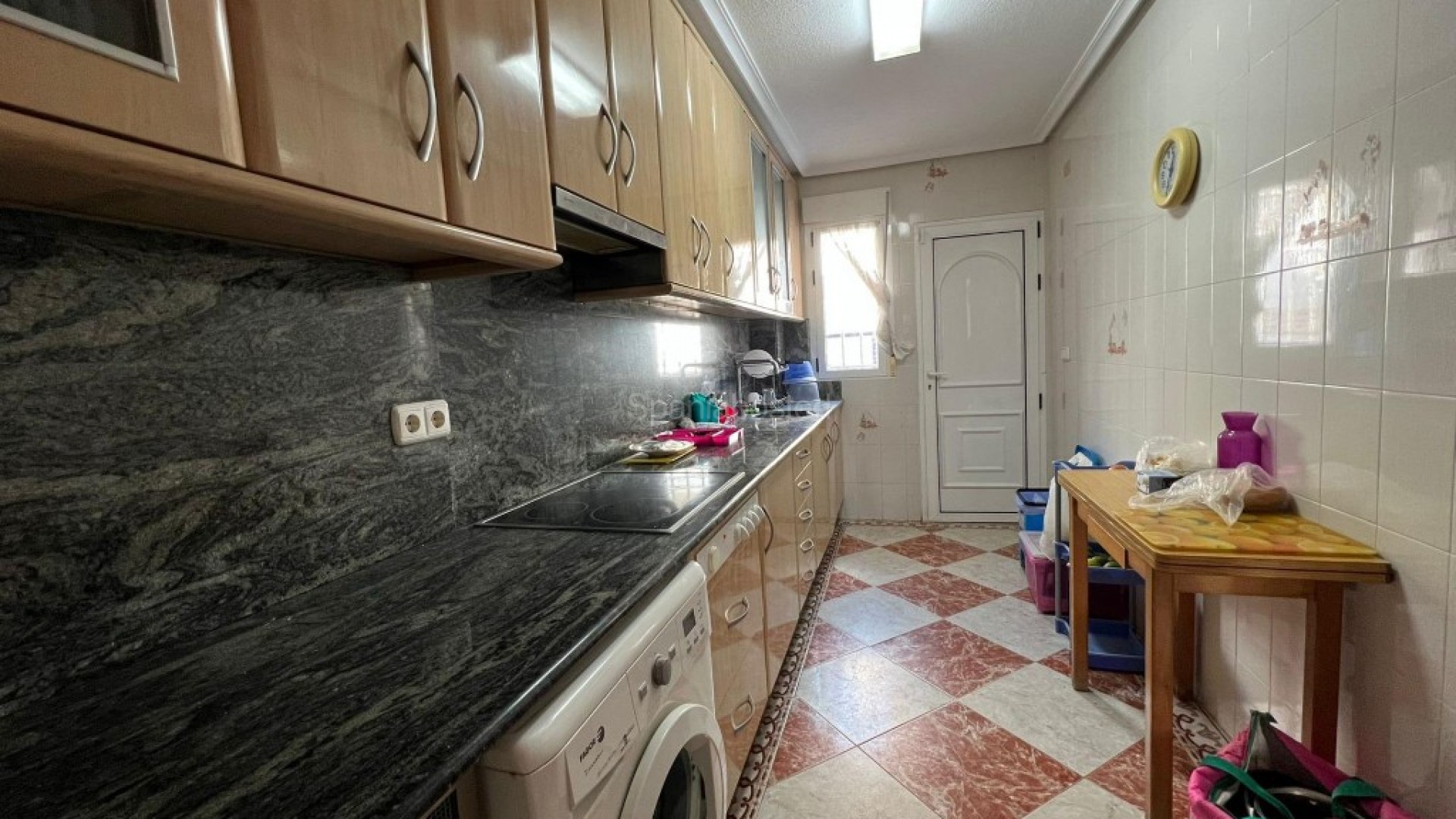 Resale - Townhouse -
La Mata