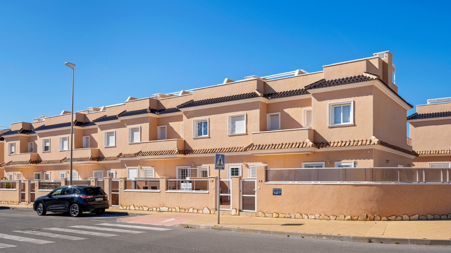 Resale - Townhouse -
Lomas de Cabo Roig