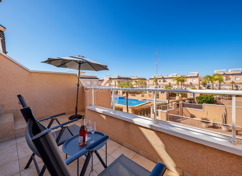 Resale - Townhouse -
Lomas de Cabo Roig