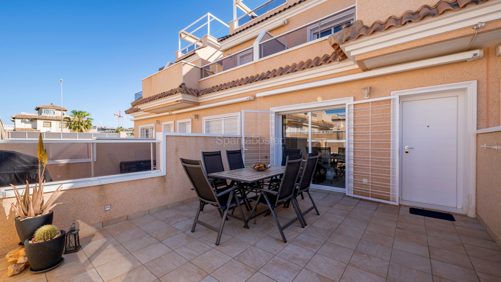 Resale - Townhouse -
Lomas de Cabo Roig