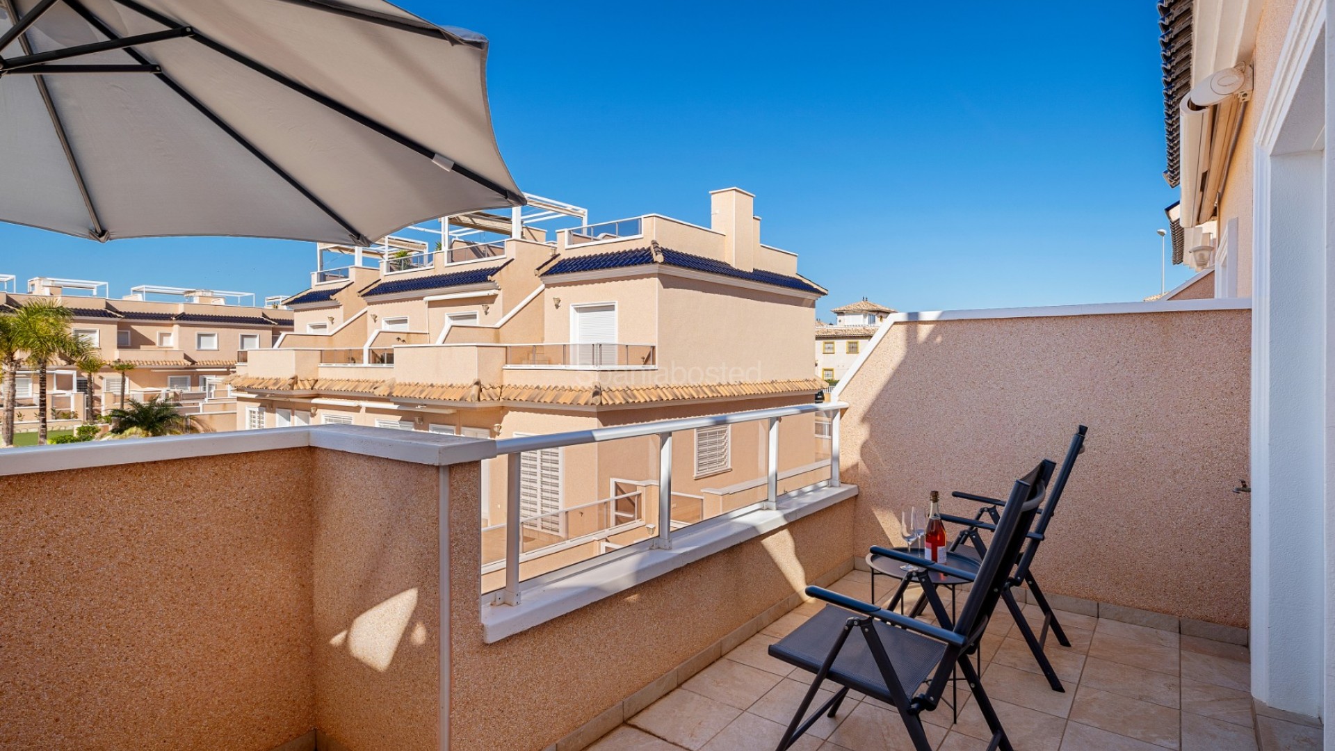 Resale - Townhouse -
Lomas de Cabo Roig